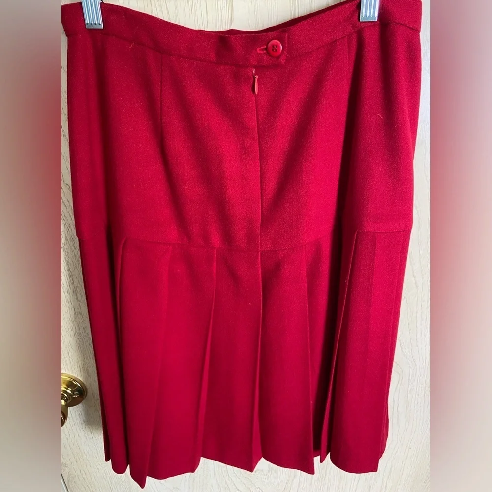CHRISTIAN DIOR Vintage Pure Red Full Suit w/Pleat Skirt Gold Buttons sz 12